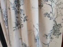 Load image into Gallery viewer, Cream b/g with dark blue Toile design, lined &amp; I/L, 3627b
