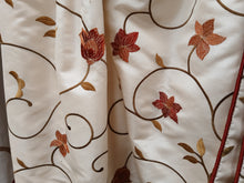 Load image into Gallery viewer, Cream with red &amp; gold florals, lined &amp; I/L, 3629
