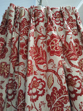 Load image into Gallery viewer, Beige b/g with red floral design, lined &amp; I/L, 3718e
