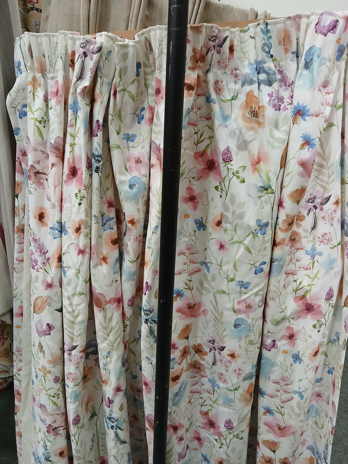 White with pink & blue florals, lined, 3735b